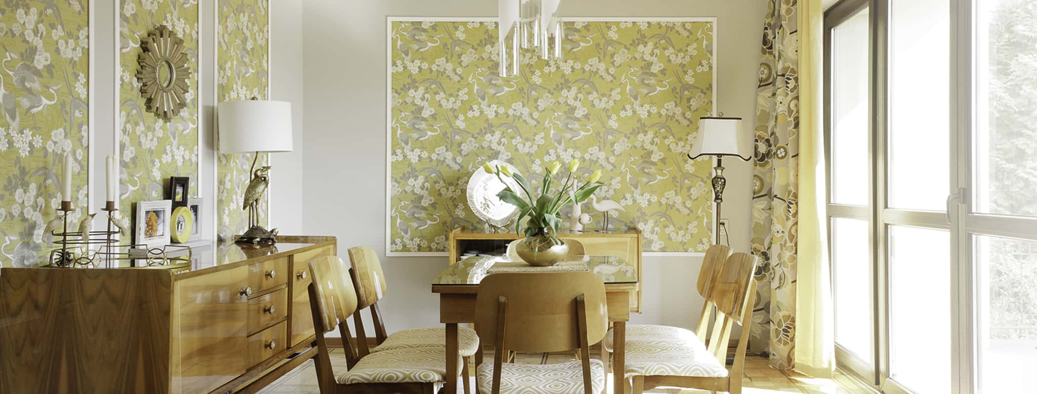 GP&J Baker Heron wallpaper in mid-century modern dining room